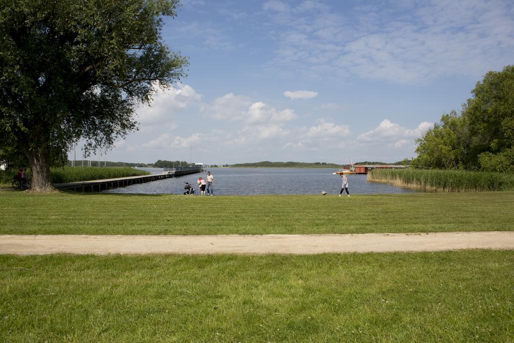 Ferienzentrum Yachthafen Rechlin Exterior foto